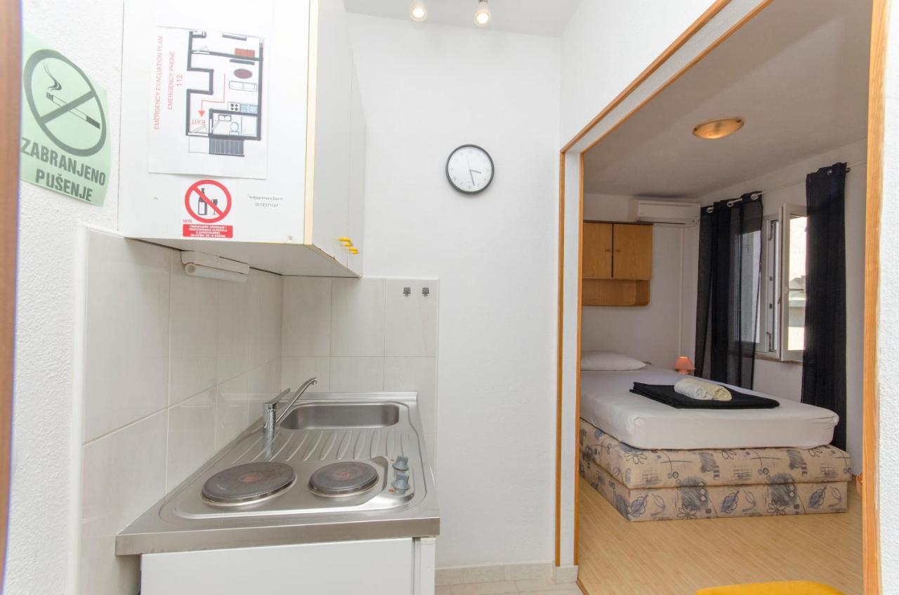 Apartments Banic Postira Zewnętrze zdjęcie