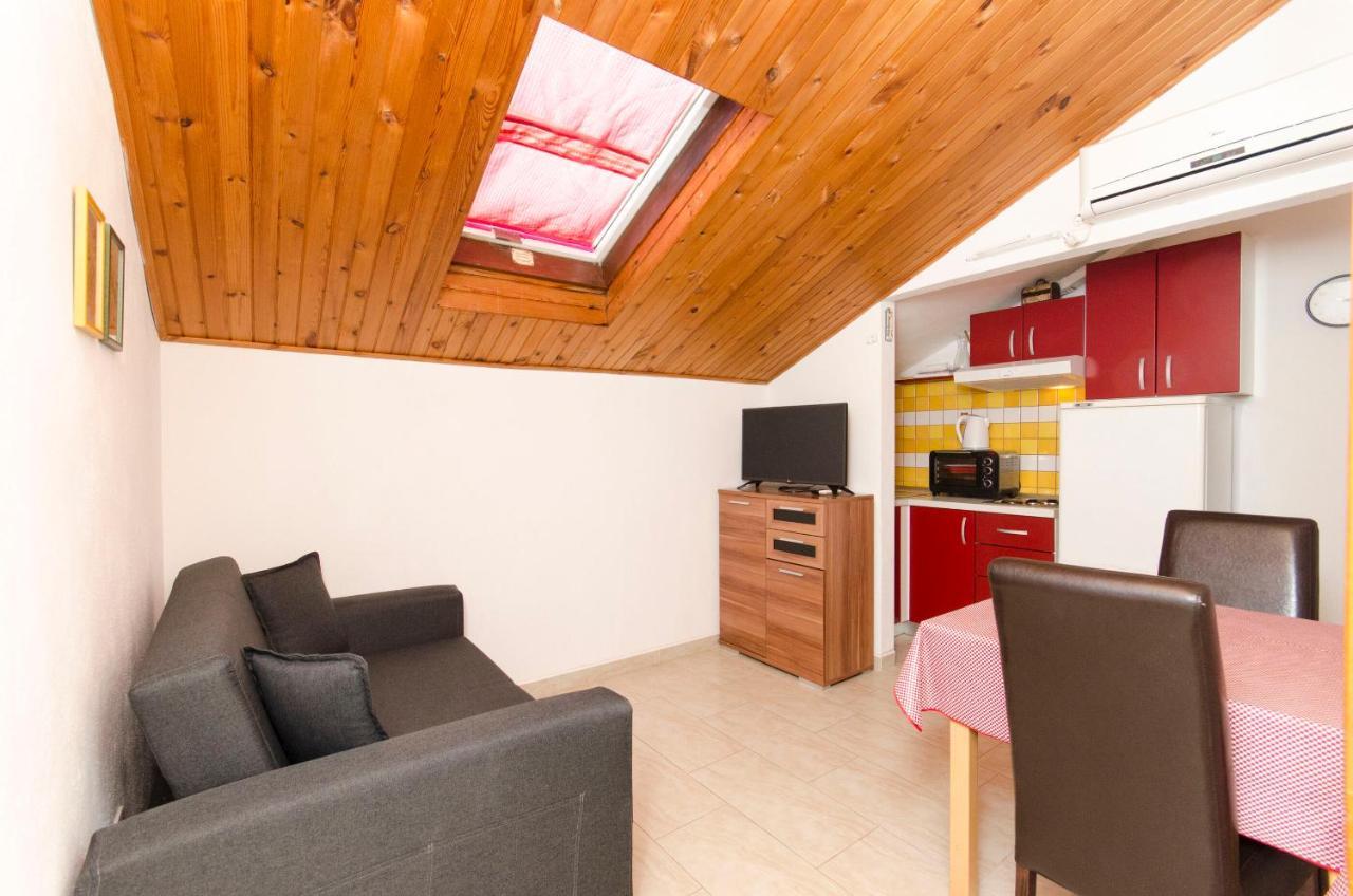 Apartments Banic Postira Zewnętrze zdjęcie