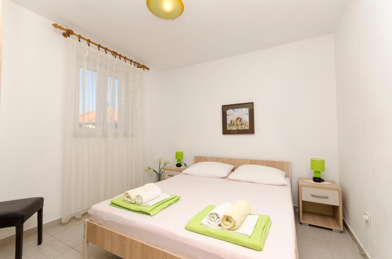 Apartments Banic Postira Zewnętrze zdjęcie